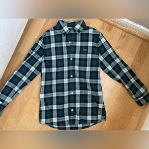 Vineyard Vines Boys’ Plaid Whale Shirt (size 8–10)